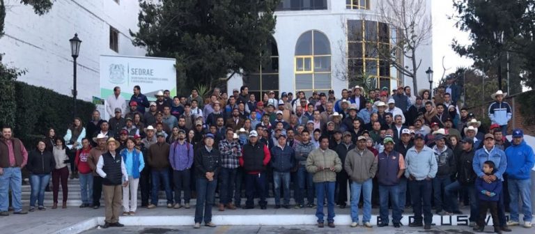 Productores agropecuarios locales participan en expo agroalimentaria Guanajuato