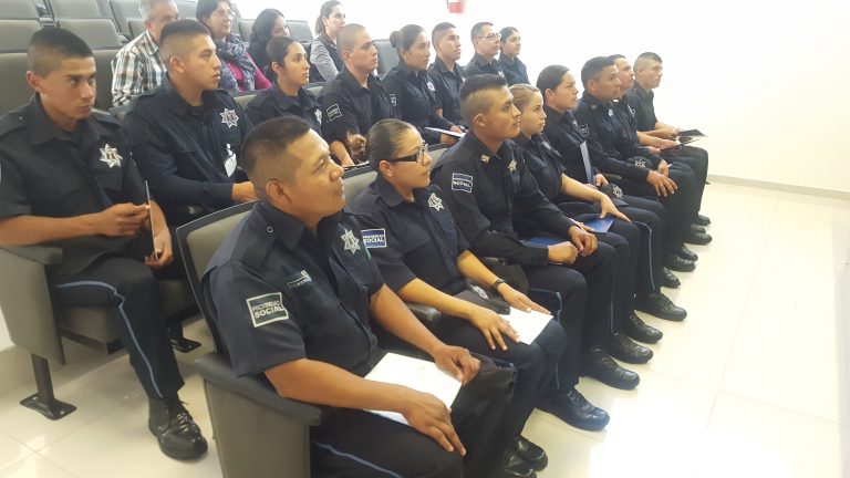 Nuevos elementos policiacos para los municipios