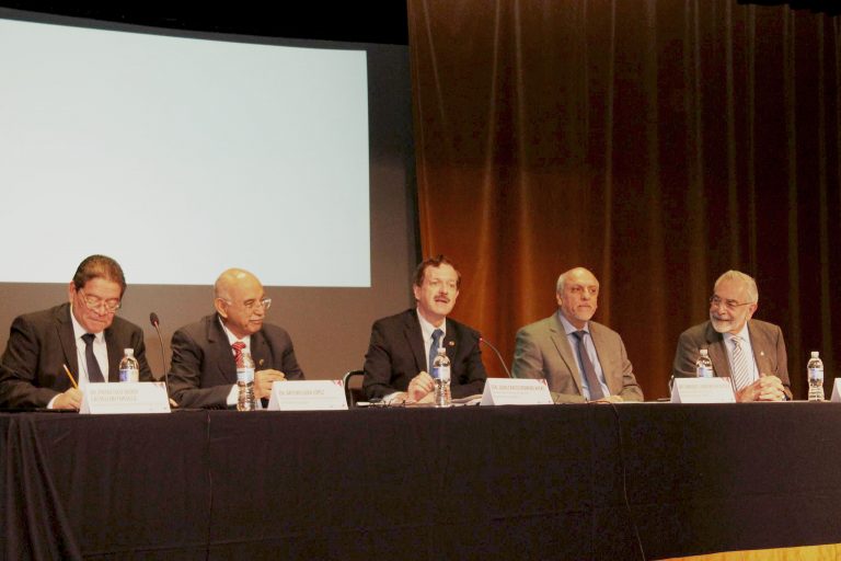 Califican con éxito los avances en la Ley de Ciencia y Tecnología