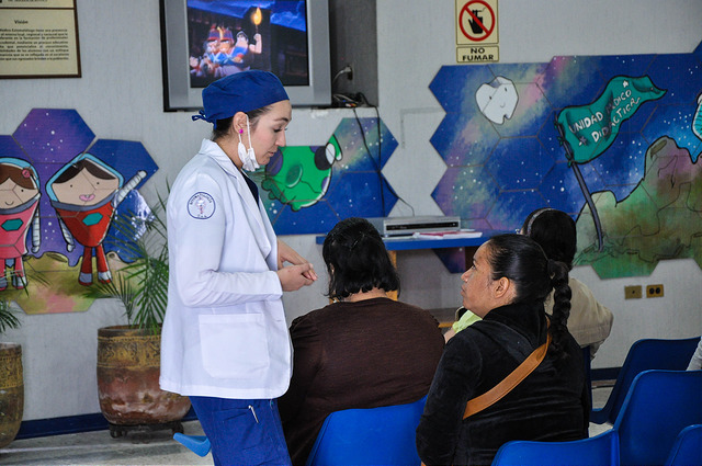 Egresados de la UAA apoyarán para cubrir demanda de médicos urgenciólogos