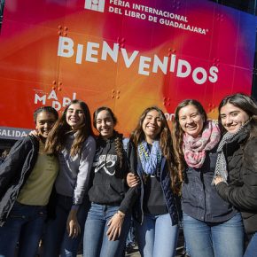 23883460607_5453c28c44_z