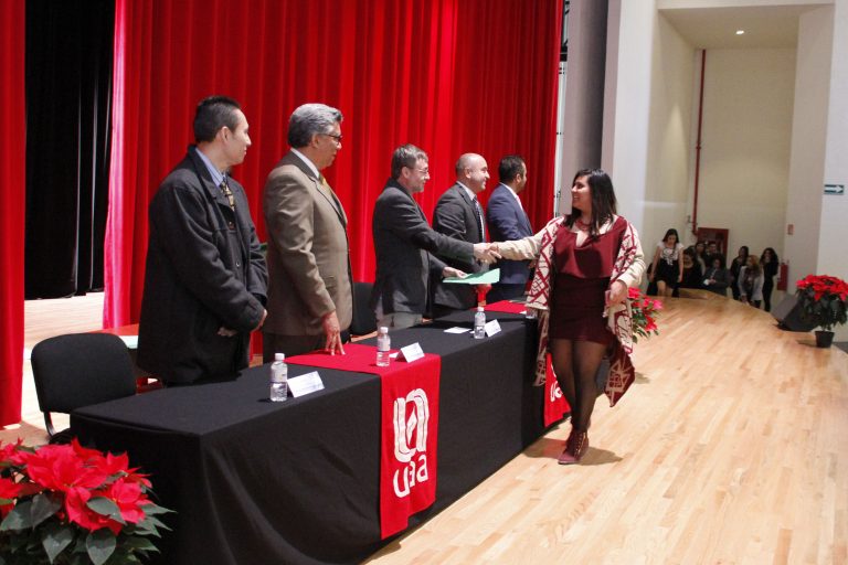 Egresan primeras generaciones de otros dos programas educativos del Campus Sur de la UAA
