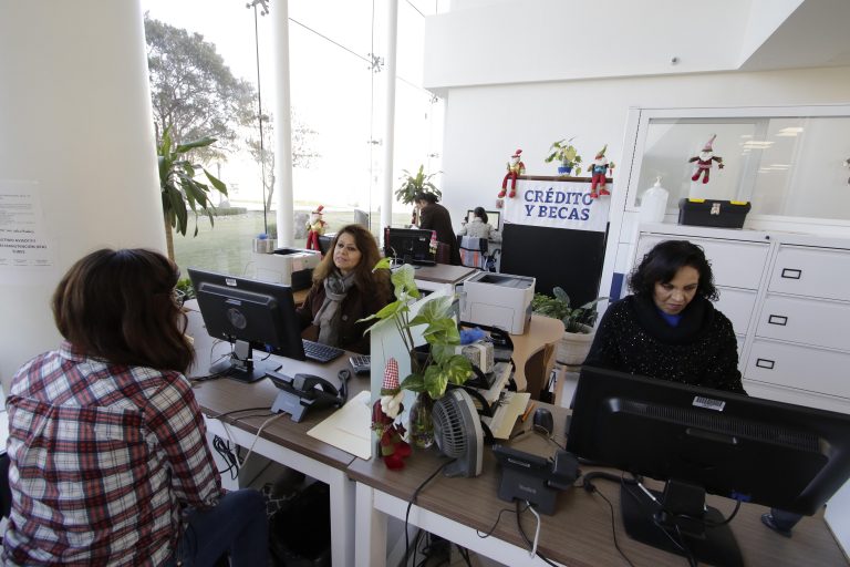 Se flexibilizaron procesos para solicitud de beca en la UAA