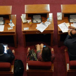 5991523901_d8ef993d38_z