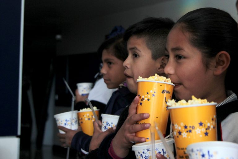 600 personas obtienen funciones de cine gratuitas