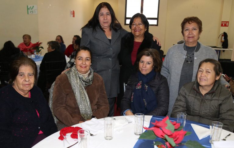 Reconocen la labor del voluntariado y de los coordinadores de los Clubes de Adultos Mayores