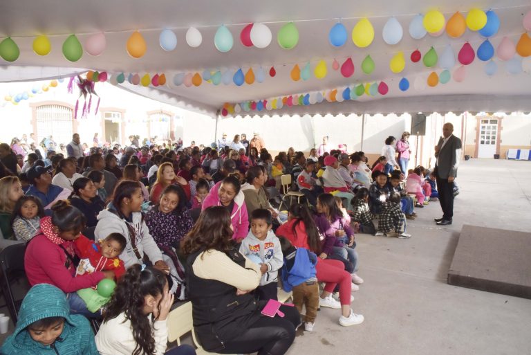 Ofrecen posada navideña en el Centro de Desarrollo Indígena