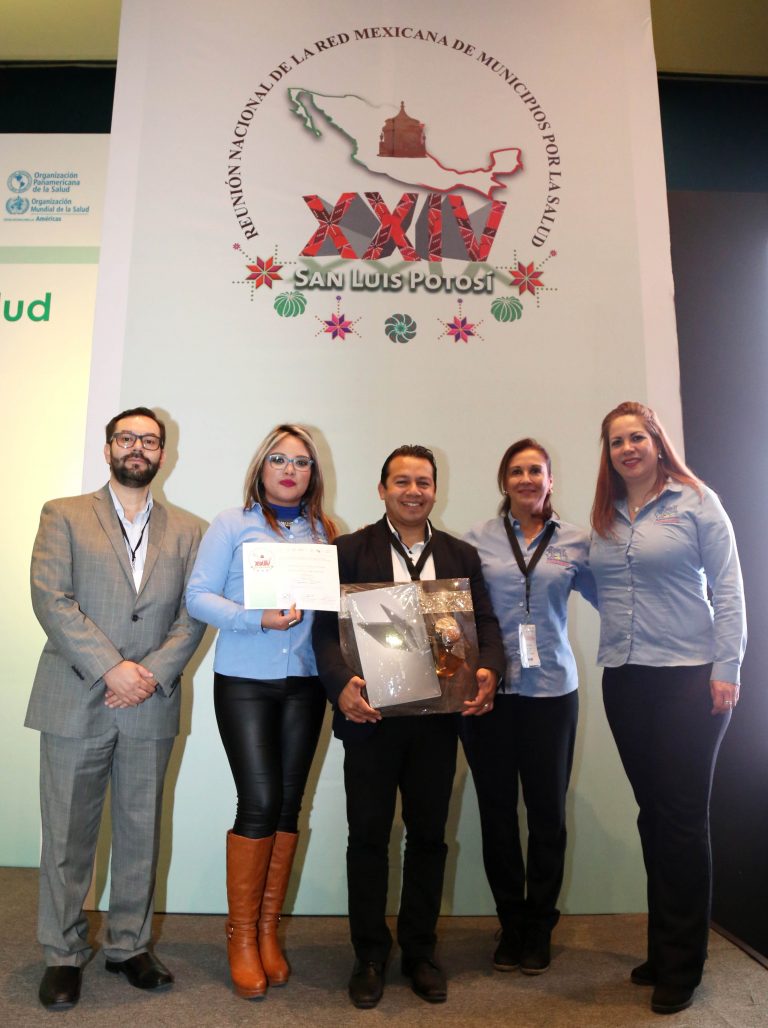 DIF municipal recibe reconocimiento en el Foro Imagina