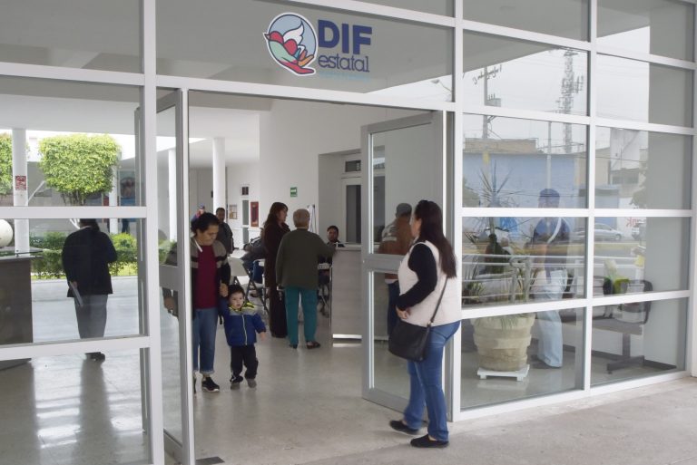 La dirección de servicios médicos suspende actividades por periodo vacacional