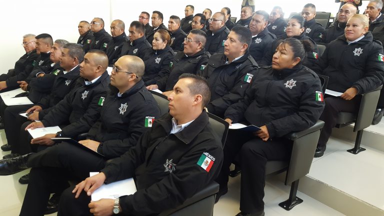 Custodios de Ceresos finalizan curso de formación