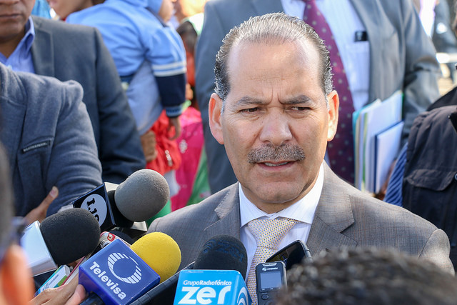 Niega gobernador de Aguascalientes haber cerrado contratación de fabricante de placas