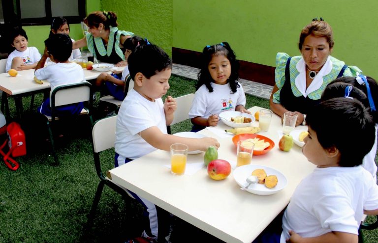 Exhortan a fomentar los buenos hábitos alimenticios
