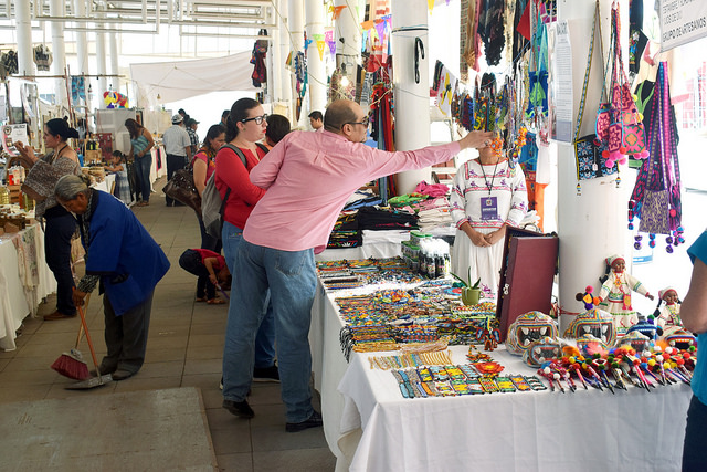 Comerciantes de la Feria tienen un mes para renovar sus espacios