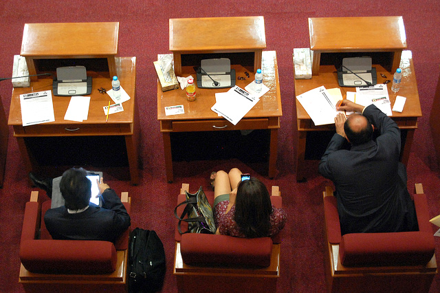 Diputados en Aguascalientes que aspiren a cargos federales sí tendrán que dejar la curul