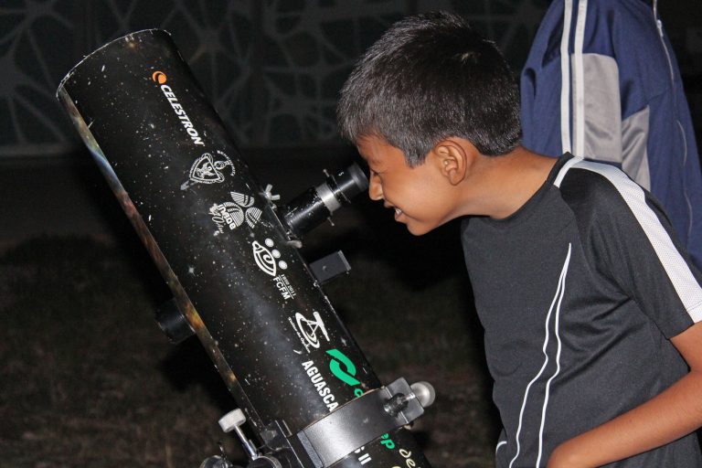 Hoy Descubre la Noche tendrá su primera observación astronómica