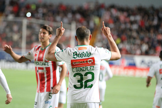 Necaxa golea a Rayados en el Estadio Victoria de Aguascalientes