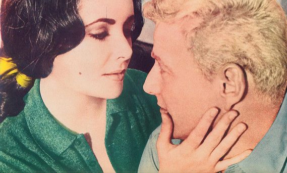 Filme de John Huston retrata a mujeres del mundo actual