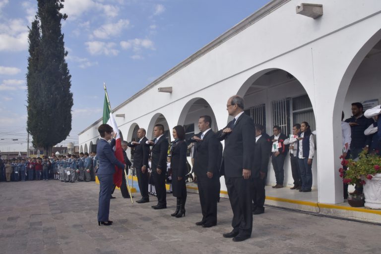Realiza DIF Aguascalientes Ceremonia de Incineración y Abanderamiento de Escoltas