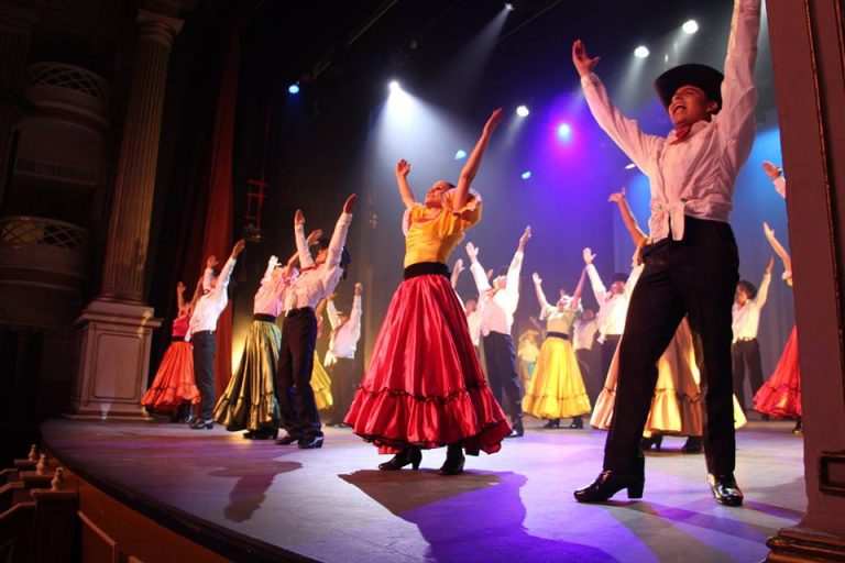 Viernes y el sábado, Festival de Culturas Populares Pacmyc en Los Arquitos