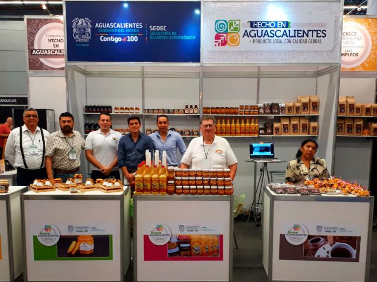 Empresarios de Aguascalientes exponen sus productos en Expos nacionales