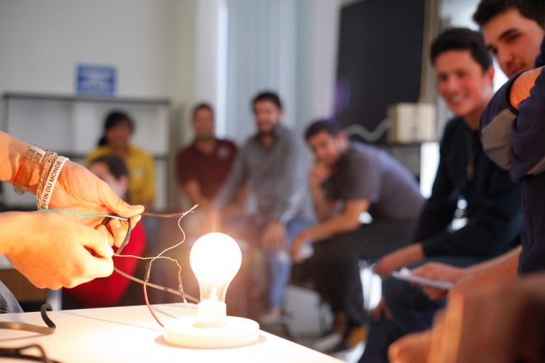 Autónoma de Aguascalientes busca nuevos sistemas por encima de degradaciones de productos electrónicos