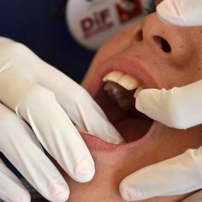 14267382949_85f6761639_z