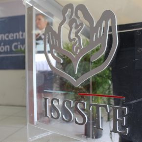 16327121787_9d849885b3_z