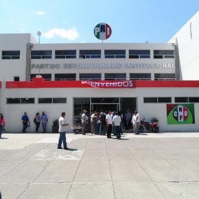 26213907317_ba35058a51_z