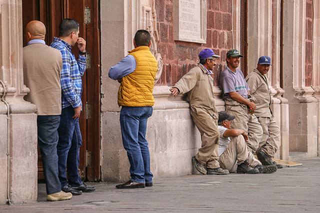 Busca capital de Aguascalientes acuerdos con 300 trabajadores despedidos injustificadamente
