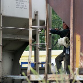 26357027134_7aa6cb9356_z