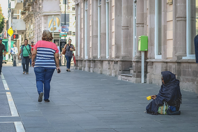 Presenta gobierno de Aguascalientes estrategia transversal para atender a población con alguna carencia social