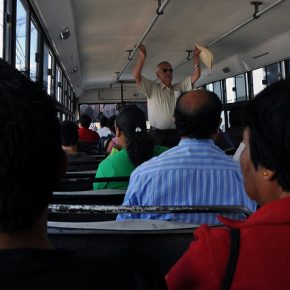 6540600809_329b81307a_z