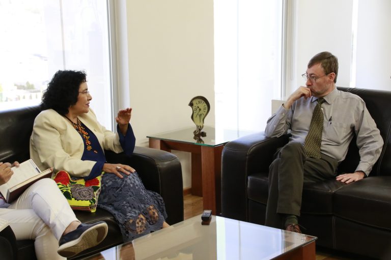 Visita la Autónoma de Aguascalientes Lourdes Consuelo Pacheco Ladrón de Guevara, experta en temáticas de género y sociología