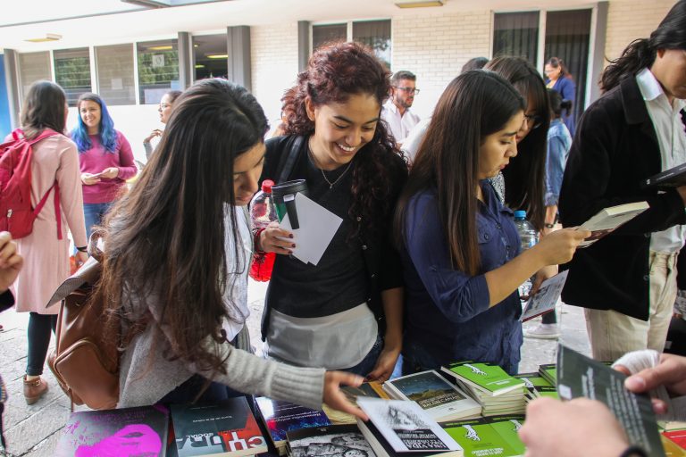 Celebran el Día Mundial del Libro en la Autónoma de Aguascalientes