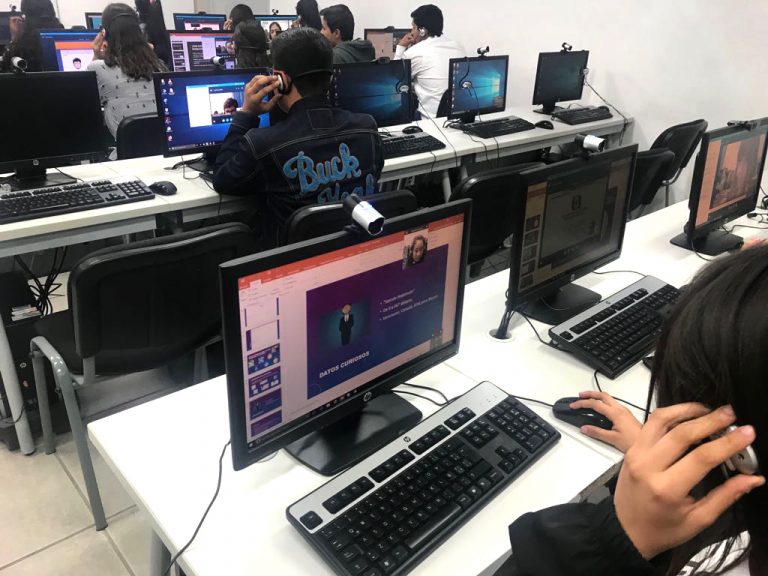 Autónoma de Aguascalientes es puntera en utilización de última tecnología para el proceso de enseñanza-aprendizaje