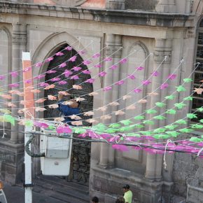 27458834558_72fa18b0f8_z