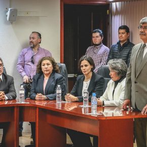 28269805229_edc298ee63_z