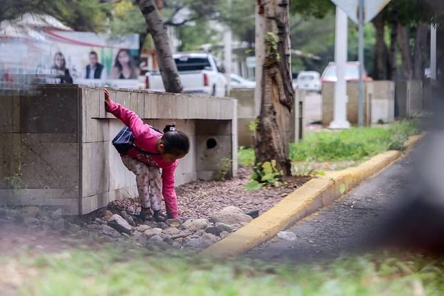 Población infantil enfrenta múltiples peligros que ponen en riesgo su crecimiento y desarrollo