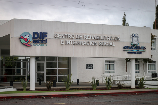 Coadyuva DIF estatal a que personas con discapacidad sean integradas al sector laboral