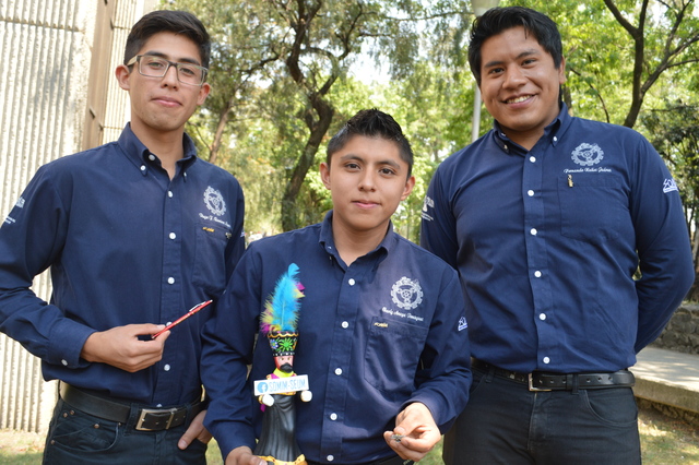 Presentan a la sección estudiantil de la Sociedad Mexicana de Ingeniería Mecánica