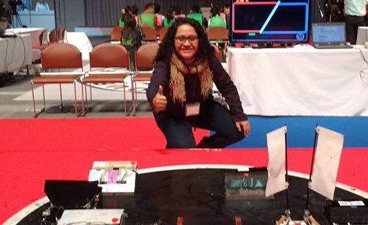 Emelyn Medina, un sendero de aprendizaje junto a la robótica