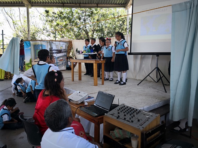 Educar con ciencia en condiciones adversas