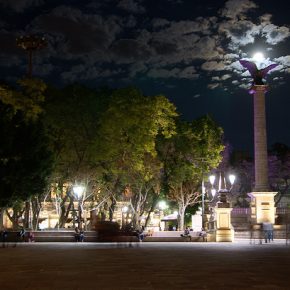 15473955512_c4b00ce71c_z