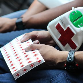 16908294001_d2e9904ed5_z