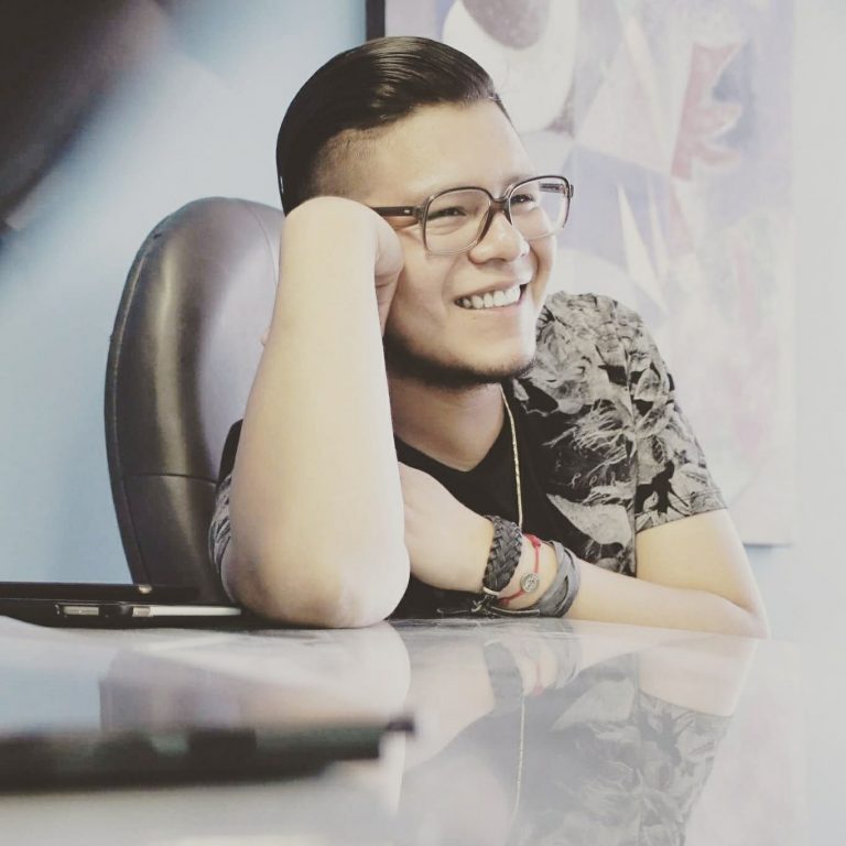 El amor romántico nos trastoca a todos: Entrevista Juan Luis Aceves