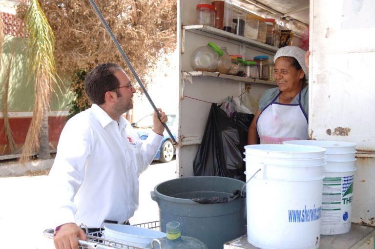 Las mujeres jefas de familia tienen todo mi respaldo: Lozano Rivera Río