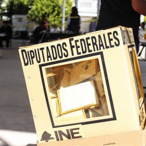 22944308353_0b6e0c998d_z