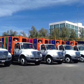 32129639483_67e5b90c8a_z