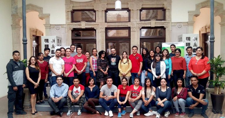 Inició el proyecto institucional de fomento a la lectura bilingüe en la UTR, en Aguascalientes