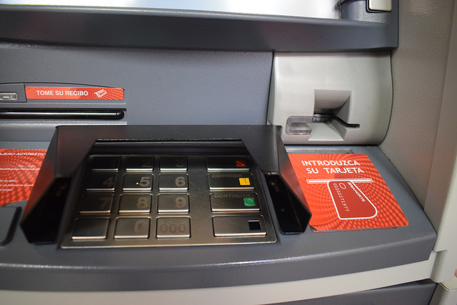 Maestros jubilados de Aguascalientes recibirán pago mediante depósito a tarjetas de débito